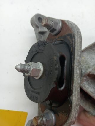 SOPORTE MOTOR RENAULT KANGOO (2)