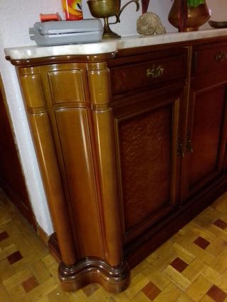 Aparador clásico caoba mármol
