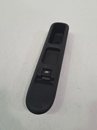 MANDO ELEVALUNAS DELANTERO DERECHO PEUGEOT 3008 (2)