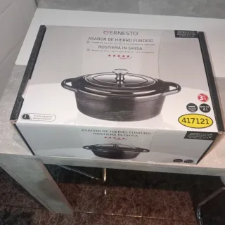 Asador de Hierro Fundido Rojo 4L.