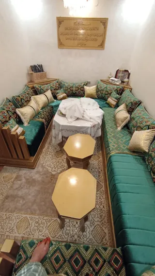 Salón Marroquí Tapizado Madera