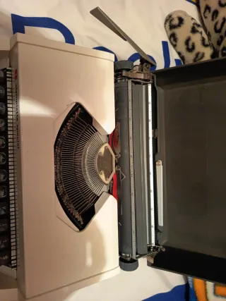 Máquina de escribir Olympiette Special