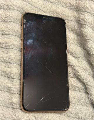 iPhone 11 Pro Dorado