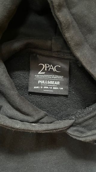 Sudadera 2PAC Pull&Bear Negra