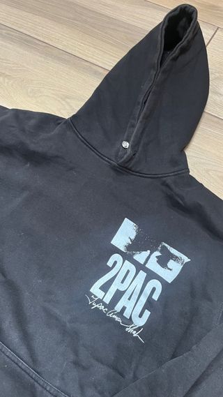 Sudadera 2PAC Pull&Bear Negra