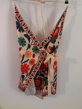 Mono corto estampado floral talla M