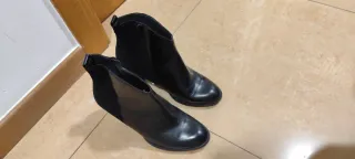 Botines piel y ante Sandra negros