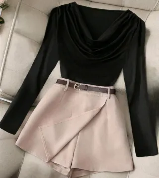 Conjunto Top Negro y Falda-Pantalón Beige