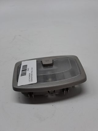 LUZ INTERIOR SSANGYONG TIVOLI (4)