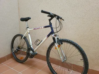 Bicicleta de montaña Scott Sawtooth