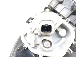 PILOTO TRASERO IZQUIERDO RENAULT CAPTUR (2)