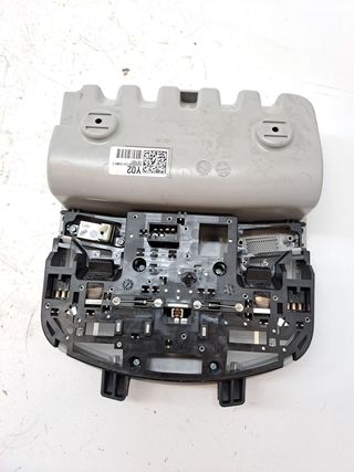 LUZ INTERIOR KIA STONIC (9)