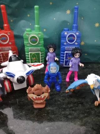 Lote Juguetes: Avión, Figuras y Animales