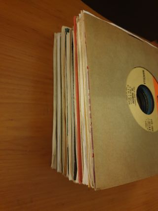 LOTTO 40 DISCHI 45 GIRI MUSICA ITALIANA 60, 70