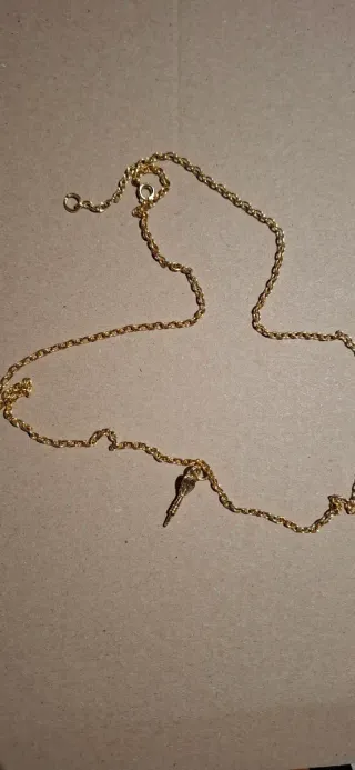 Colgante Dardo Dorado