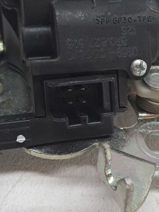 CERRADURA MALETERO / PORTON AUDI Q5 (8R) (4)