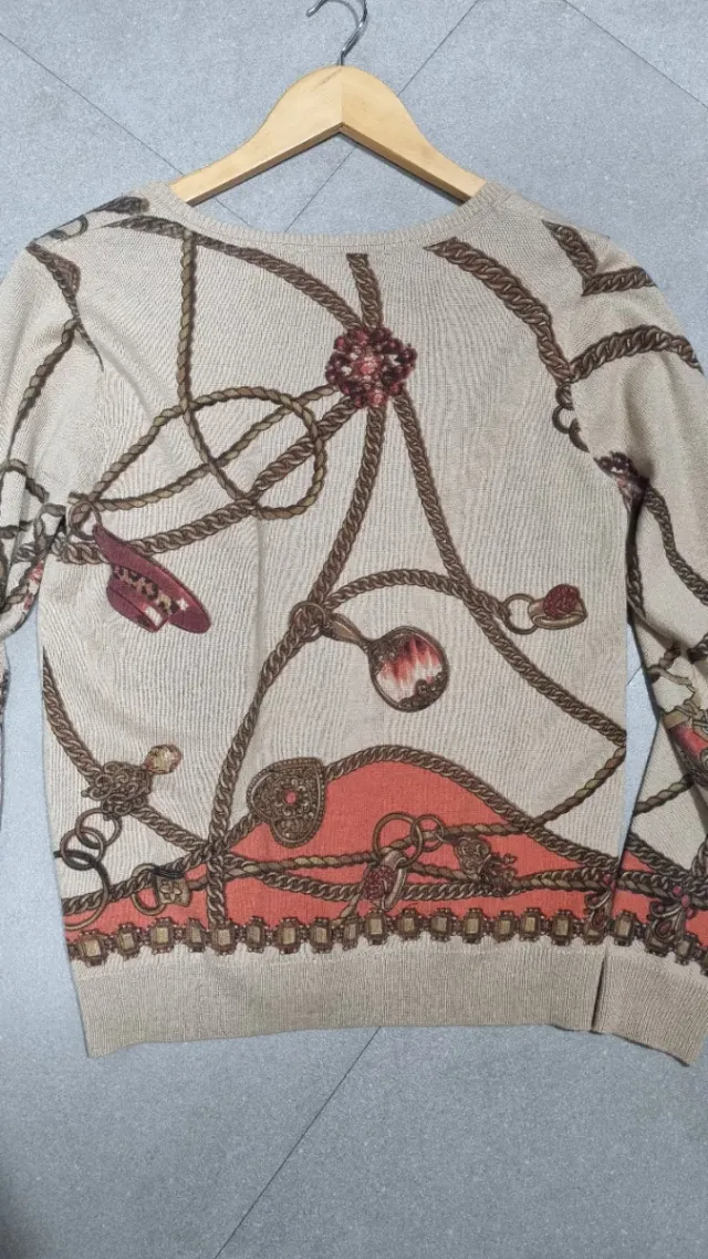 Chaqueta estampado de cadenas talla L