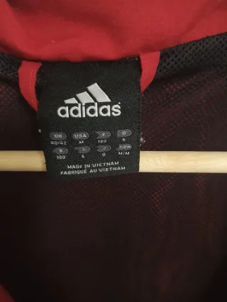 Chaqueta Adidas Retro Negra y Roja