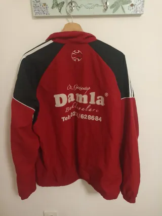 Chaqueta Adidas Retro Negra y Roja