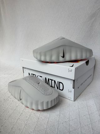 Nike Mind 001 Smoked Grey – Talla 40