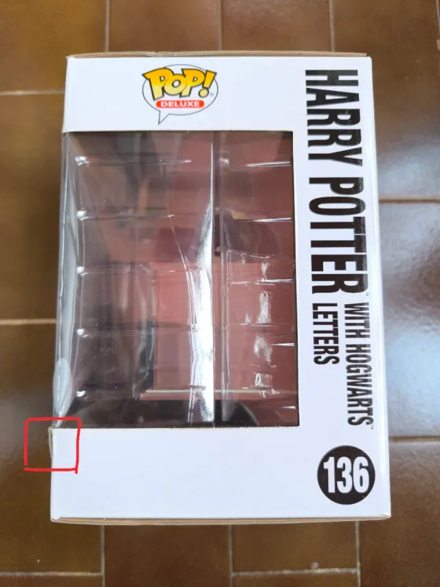 Funko Pop Harry Potter with letters 136 Deluxe