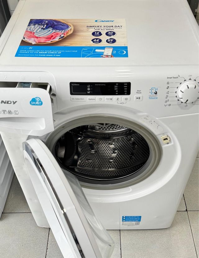 LAVADORA CANDY DE 8 KILOS CLASE A+++