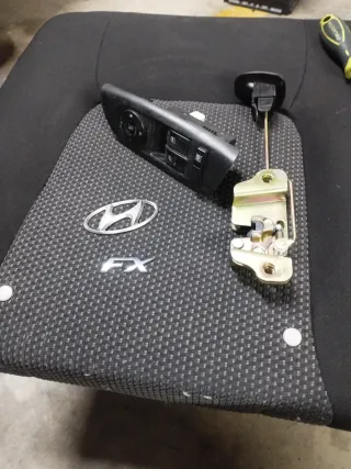 Insignias Hyundai Coupé FX