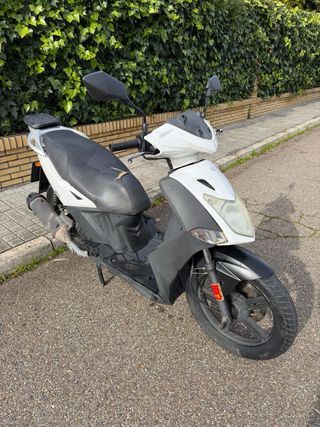Kymco Agility City 125 Scooter