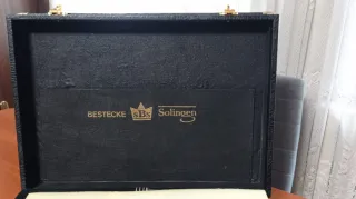 Cubertería 12 servicios bañada en oro