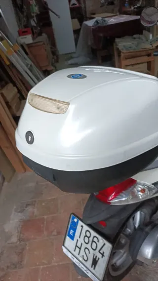 Piaggio Liberty 125cc Scooter