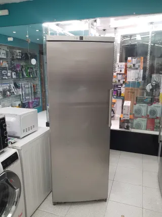 Congelador Vertical Liebherr 1.85m con garantía