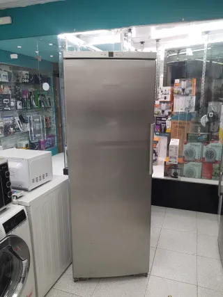 Congelador Vertical Liebherr 1.85m con garantía