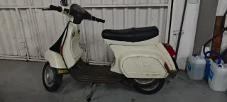 Vespa FL 75 Scooter 1992