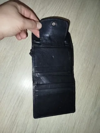 Cartera de piel auténtica grabada