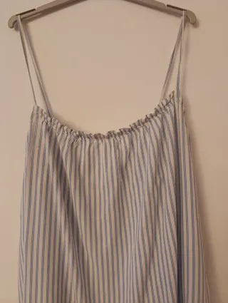 Vestido de tirantes a rayas