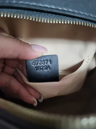 Mochila Gucci Negra Matelassé GG Marmont