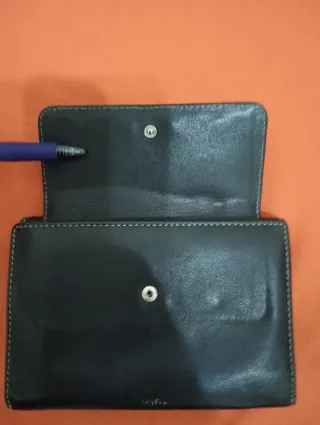 Cartera de cuero grande con gran cabida