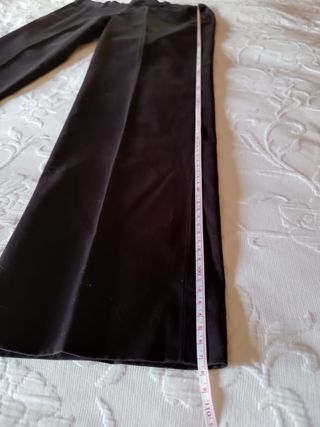 (L-44/34) Pantalón chino pinzas marron hombre