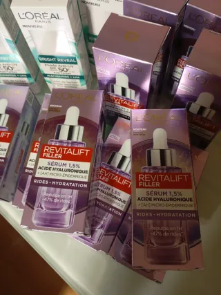 Lote 20 unidades L'Oréal Revitalift Filler Sérum