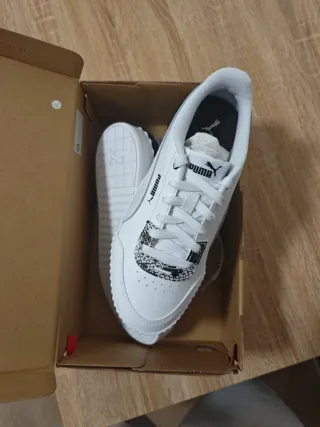 Sneakers Puma Donna Taglia 40.5 Nuove