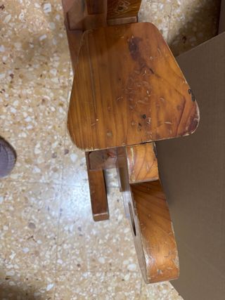 Caballo balancín de madera