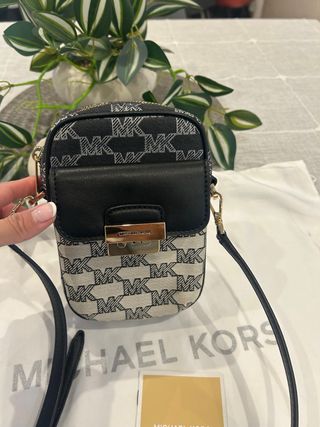 Bolsito Michael Kors Original Beige y Negro