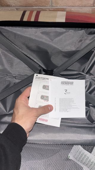 Maleta American Tourister Gris