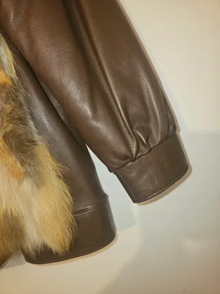 Chaqueta de cuero y pelo natural