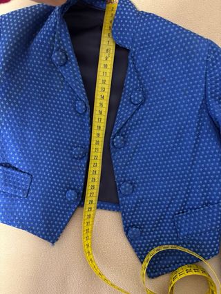 Traje torrenti Niño  talla 2