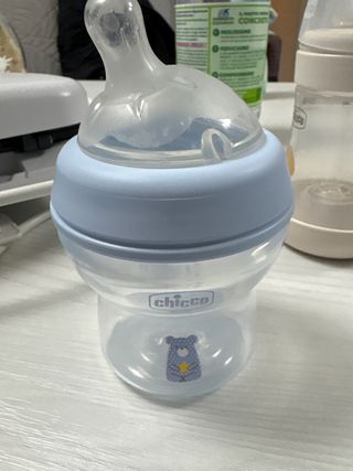 Biberon Chicco azzurro con orsetto