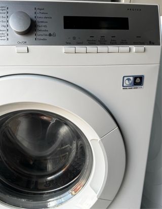 LAVADORA AEG DE 8 KILOS BLANCO