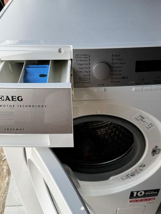 LAVADORA AEG DE 8 KILOS BLANCO