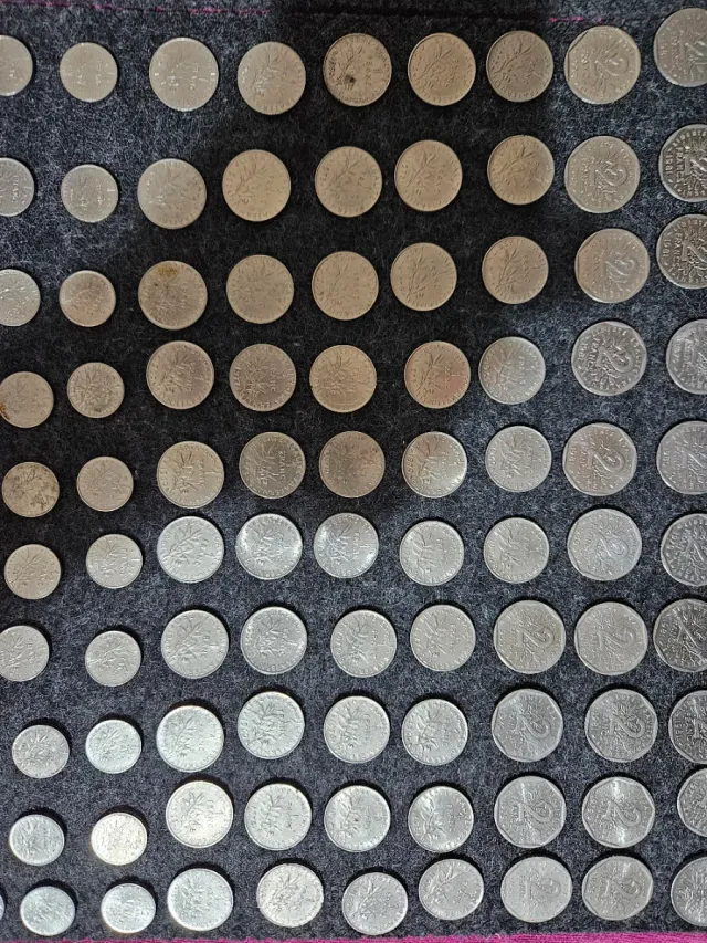 Lote de 113 moedas da França