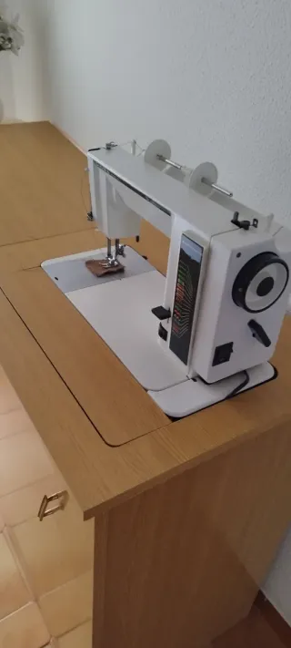 Máquina de coser Sigma 2000 NS Electrónica